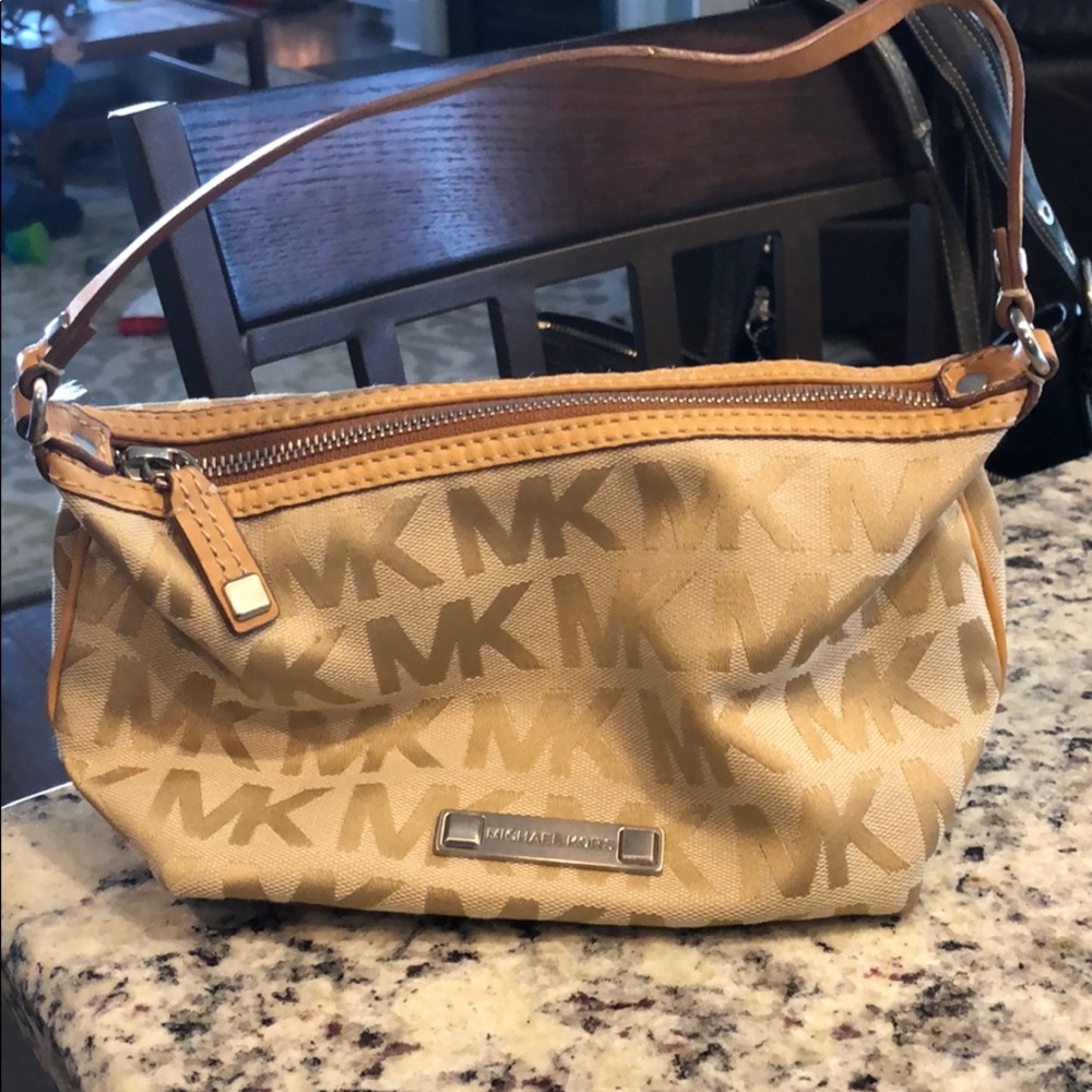 Micheal Kors bag